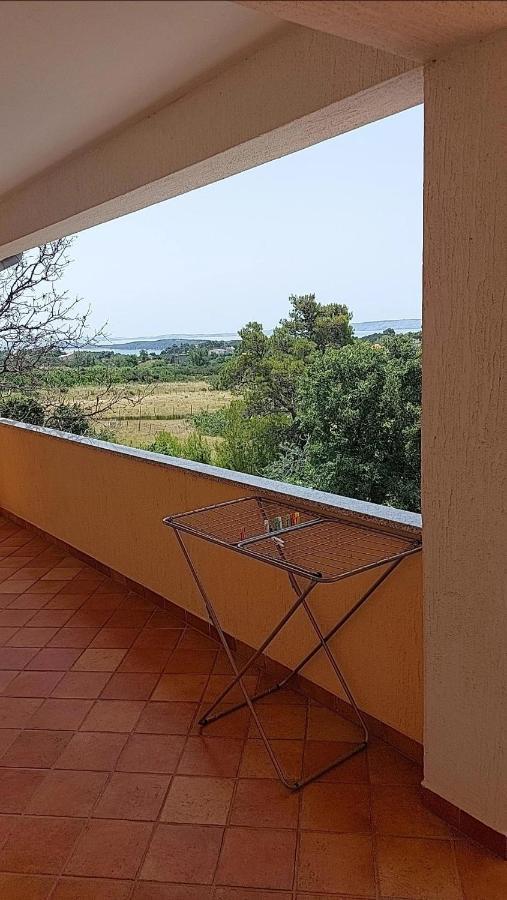 Apartmani Katarina Mundanije Exterior photo